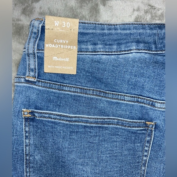 Madewell curvy roadtripper jeans - Picture 8 of 14